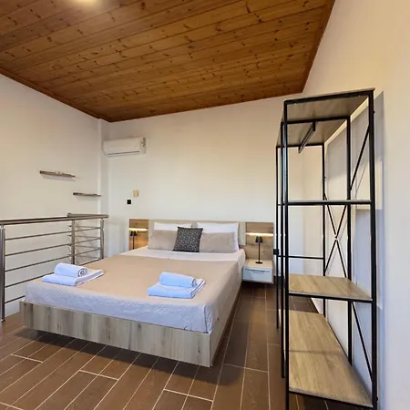 Del Vino 度假居 *