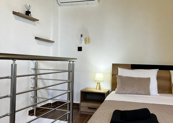 Del Vino Mikros Prinos