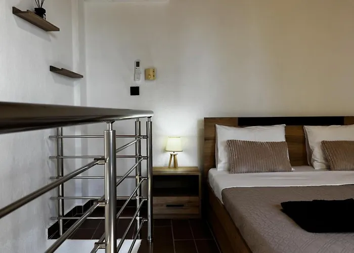 Del Vino Mikros Prinos